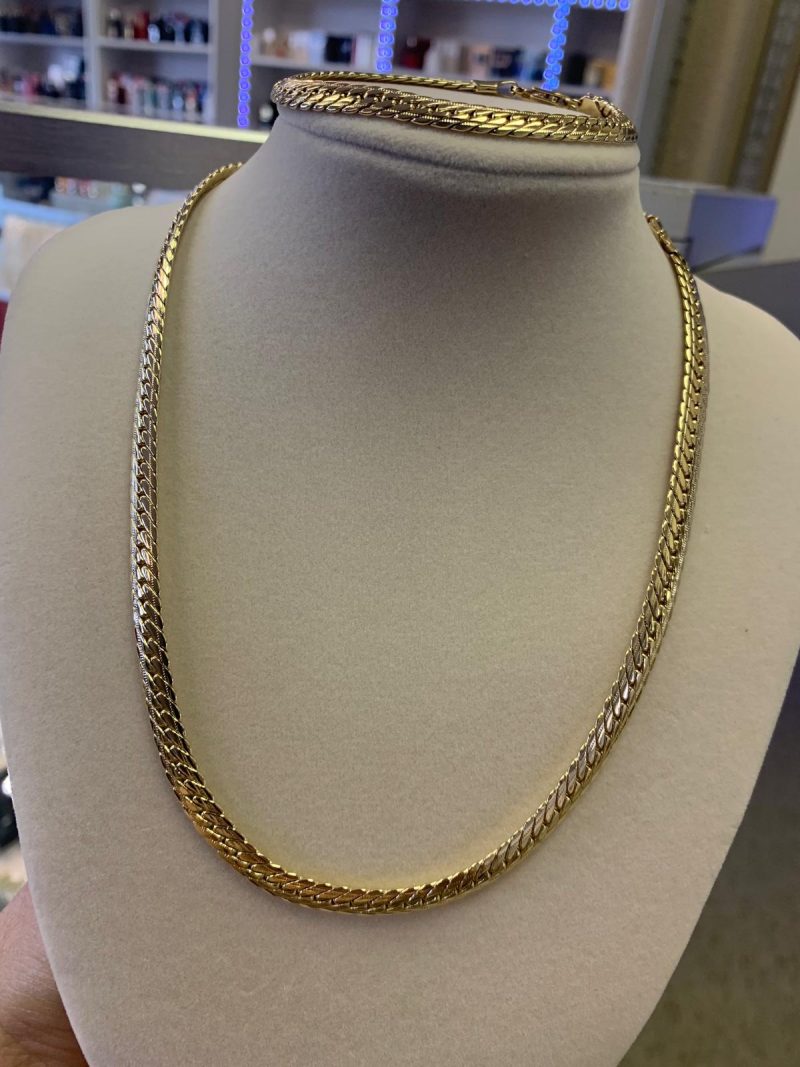 Stainless steel with 5 microns of 14k gold